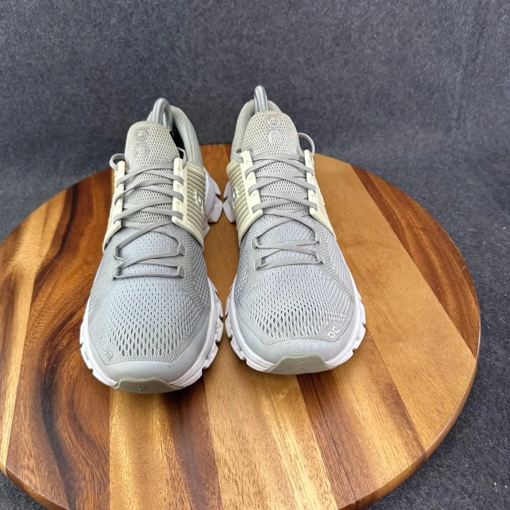 On Cloudswift Swiss Engineering Alloy Glacier Tennis Shoe Helion Women's Size 10